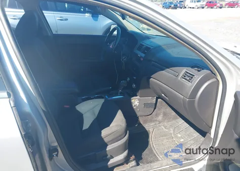 2010 Ford Fusion Sel z USA, uszkodzony, nr VIN 3FAHP0JA6AR242031